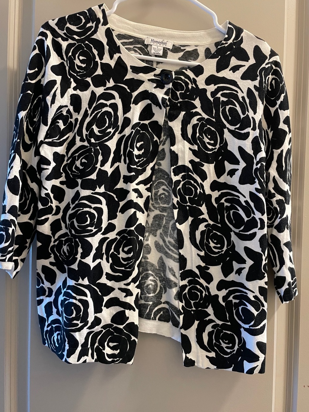 Black and White Rose Print Cardigan Sweater S